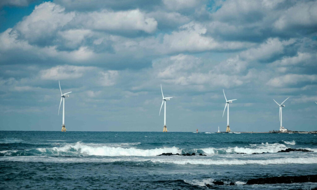 New-wind-power-insung-yoon-Ya31EKiTfJM-unsplash-scaled